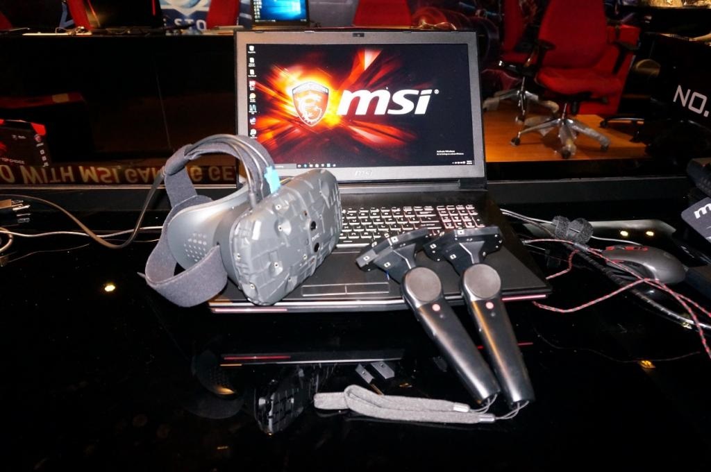 Laptop_VR_01.jpg